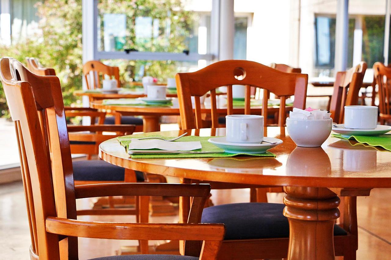 Paradores Austral Bahia Blanca Luaran gambar