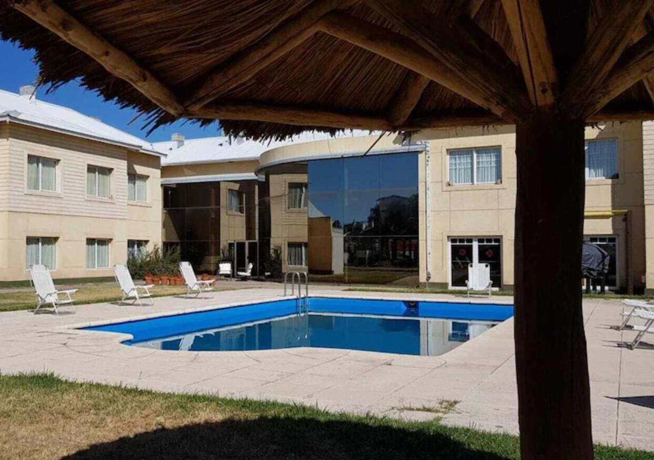 Paradores Austral Bahia Blanca Luaran gambar